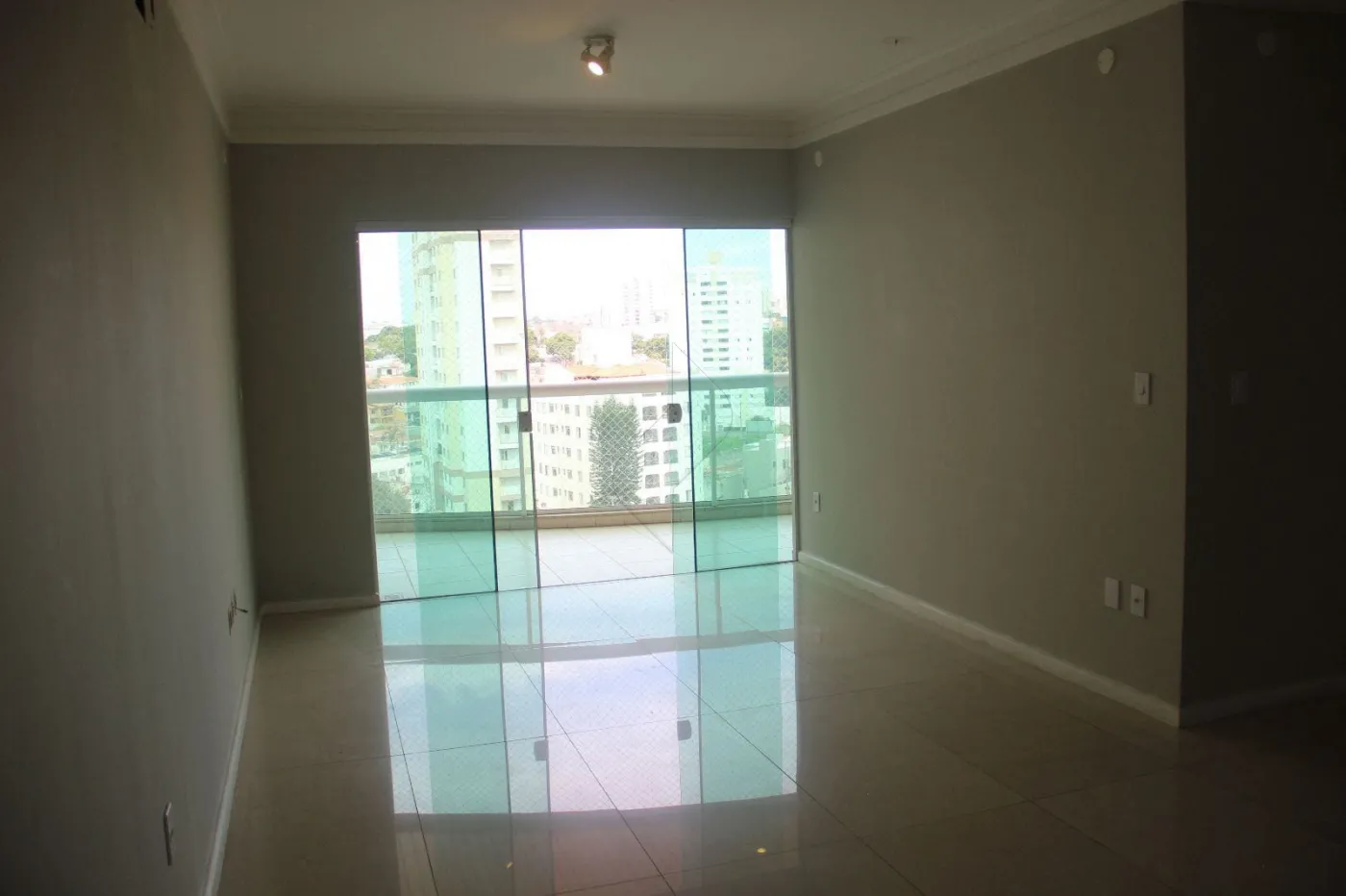 Alugar Apartamento / Padr&atilde;o em Sorocaba R$ 4.500,00 - Foto 1
