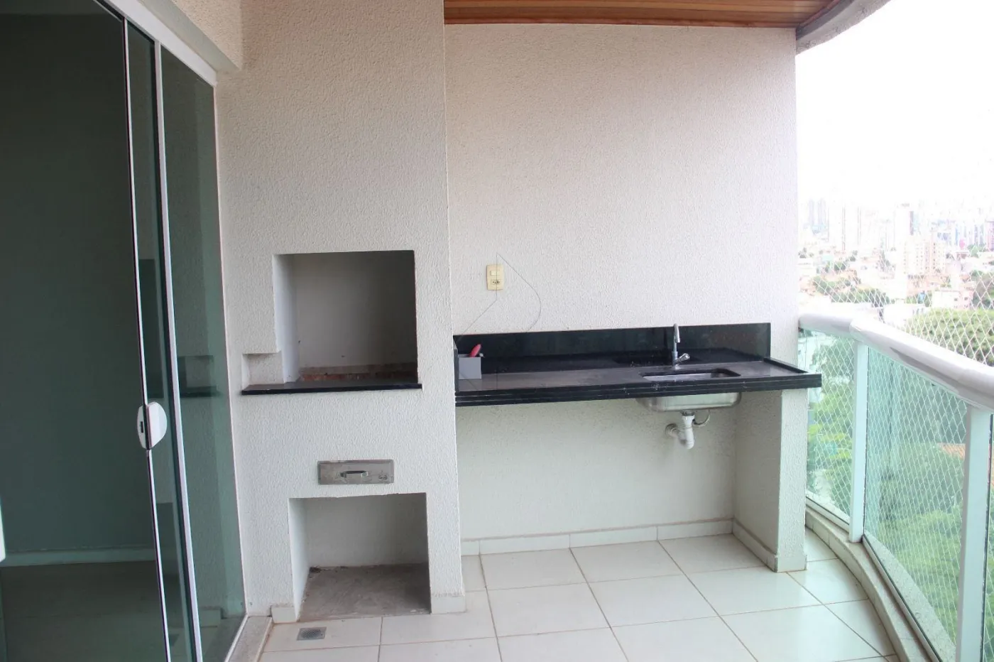 Alugar Apartamento / Padr&atilde;o em Sorocaba R$ 4.500,00 - Foto 5