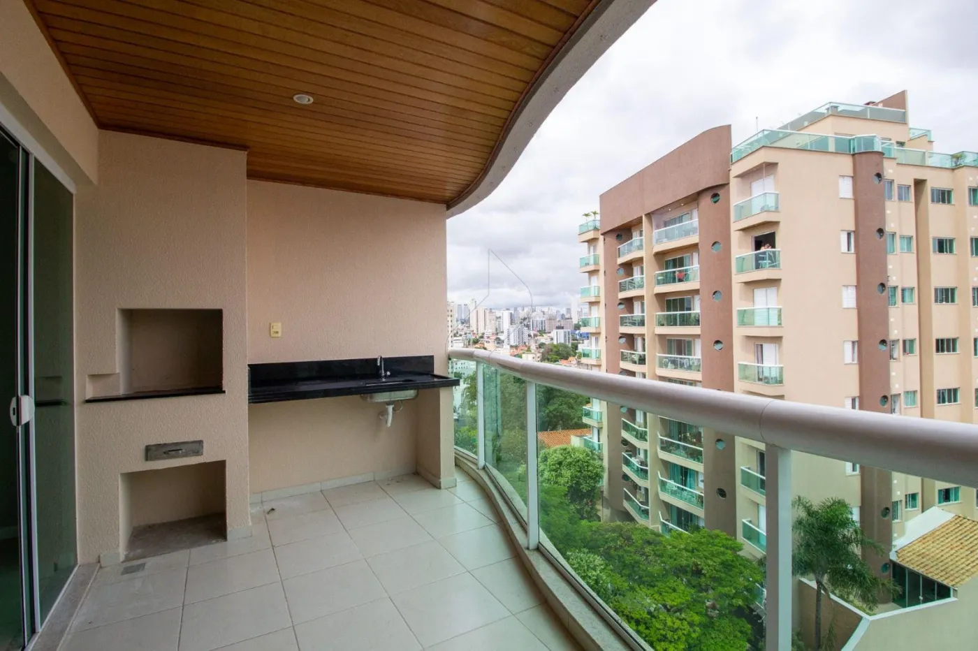 Alugar Apartamento / Padr&atilde;o em Sorocaba R$ 4.500,00 - Foto 4