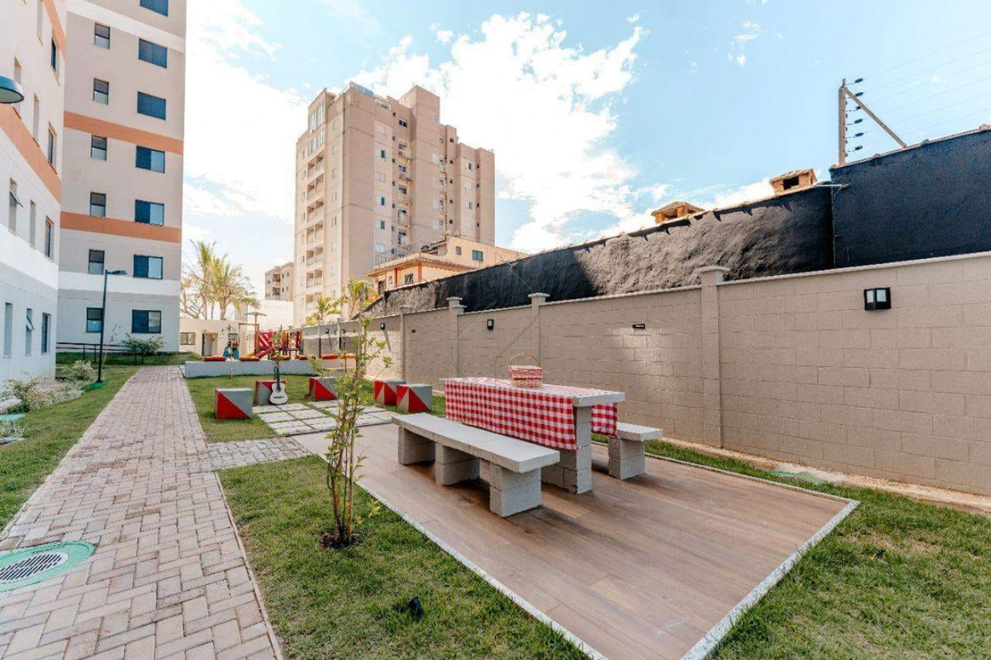 Comprar Apartamento / Padr&atilde;o em Sorocaba R$ 330.000,00 - Foto 21