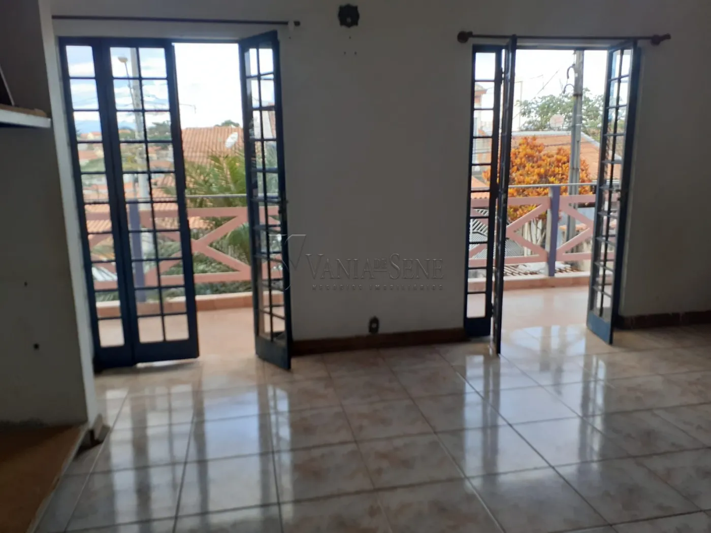 Comprar Casa / Padr&atilde;o em S&atilde;o Jos&eacute; dos Campos R$ 700.000,00 - Foto 6