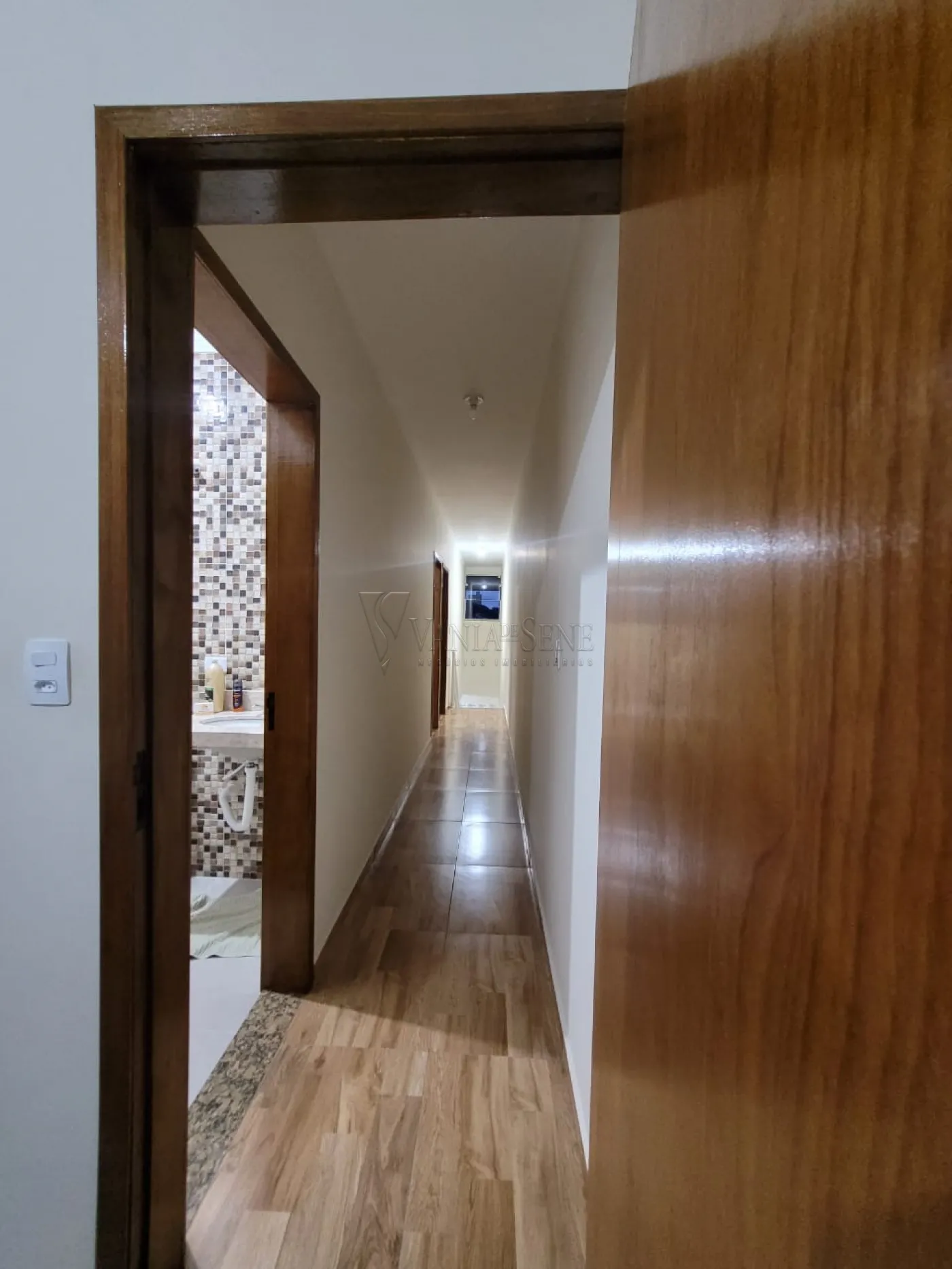 Comprar Casa / Padr&atilde;o em S&atilde;o Jos&eacute; dos Campos R$ 575.000,00 - Foto 6