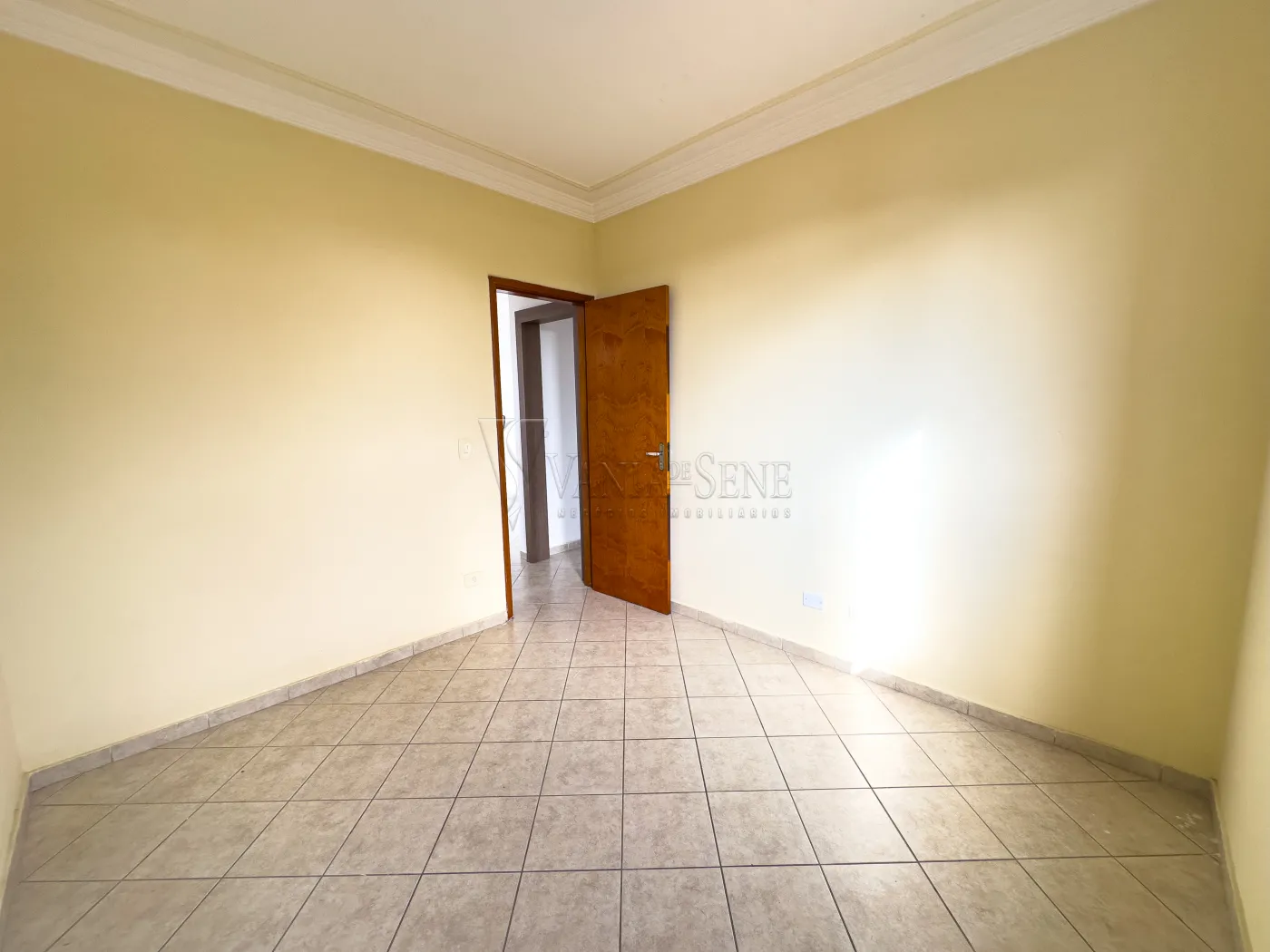 Alugar Apartamento / Padr&atilde;o em S&atilde;o Jos&eacute; dos Campos R$ 1.950,00 - Foto 9