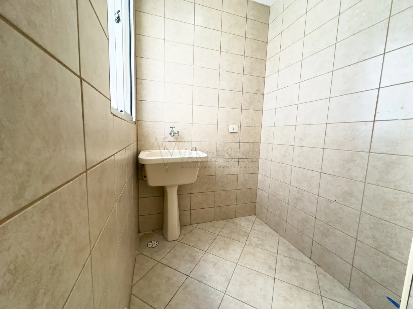 Alugar Apartamento / Padr&atilde;o em S&atilde;o Jos&eacute; dos Campos R$ 1.950,00 - Foto 7