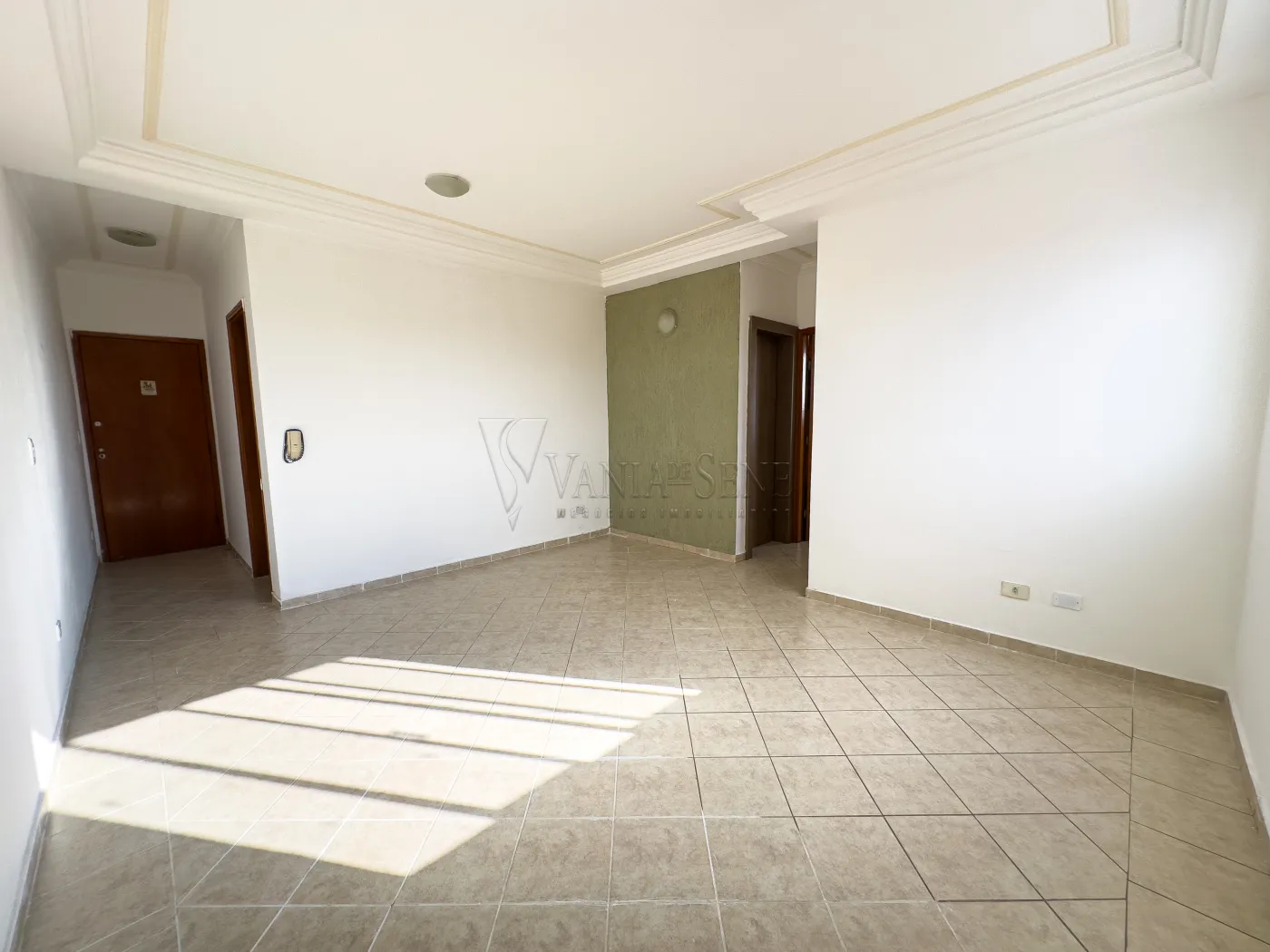 Alugar Apartamento / Padr&atilde;o em S&atilde;o Jos&eacute; dos Campos R$ 1.950,00 - Foto 1