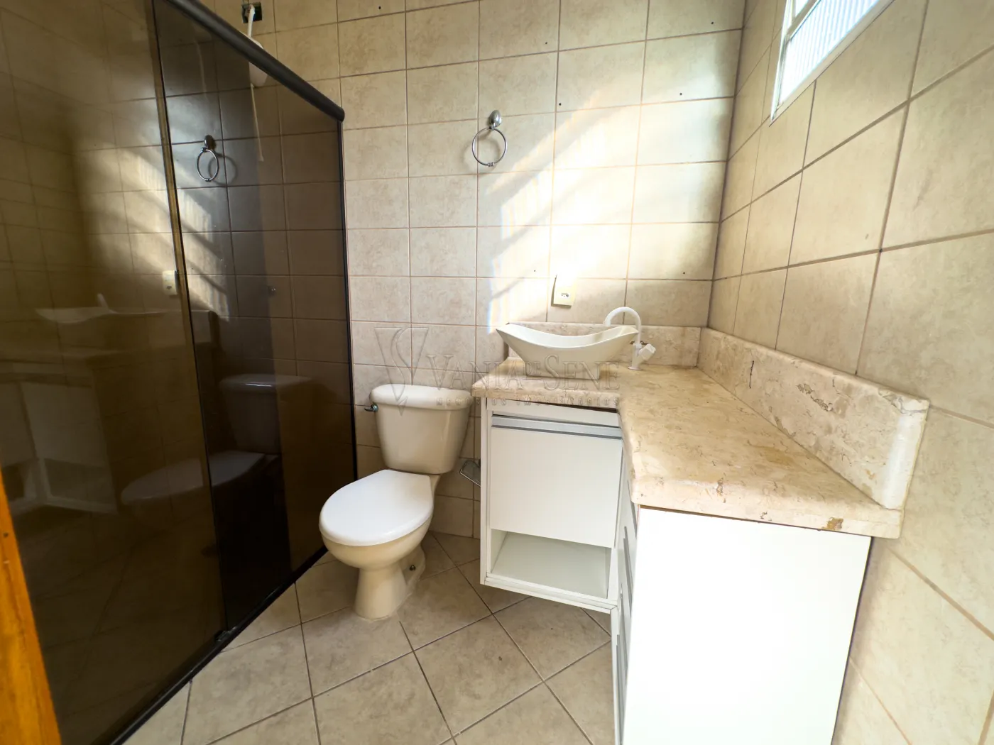 Alugar Apartamento / Padr&atilde;o em S&atilde;o Jos&eacute; dos Campos R$ 1.950,00 - Foto 13