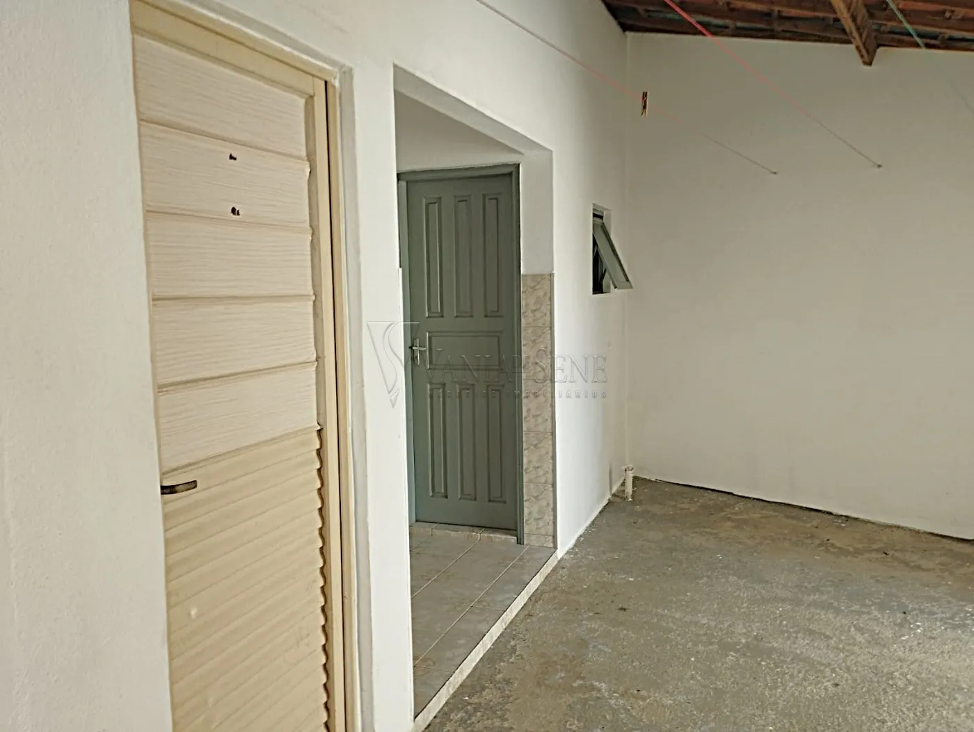 Comprar Casa / Padr&atilde;o em S&atilde;o Jos&eacute; dos Campos R$ 680.000,00 - Foto 1
