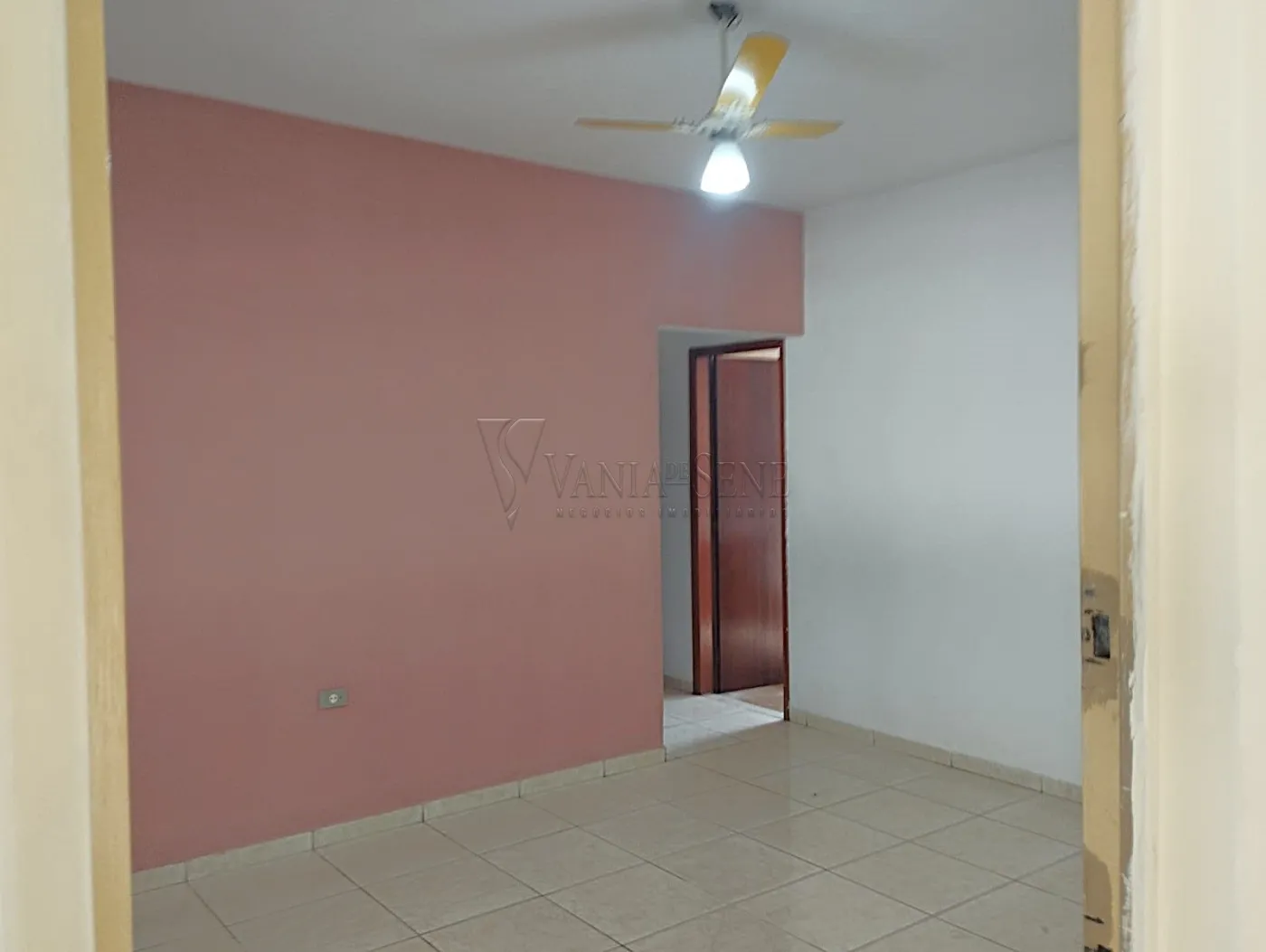 Comprar Casa / Padr&atilde;o em S&atilde;o Jos&eacute; dos Campos R$ 680.000,00 - Foto 2