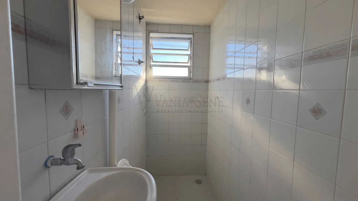 Comprar Casa / Padr&atilde;o em S&atilde;o Jos&eacute; dos Campos R$ 1.300.000,00 - Foto 19