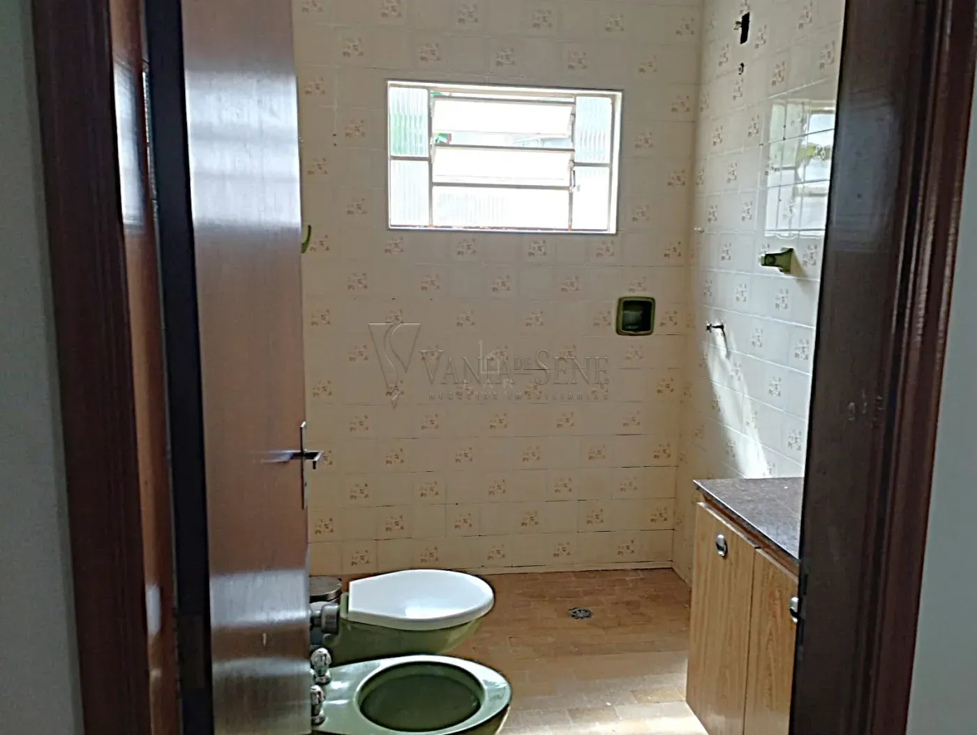 Comprar Casa / Padr&atilde;o em S&atilde;o Jos&eacute; dos Campos R$ 680.000,00 - Foto 3