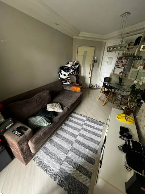 Apartamento com 2 dormit�rios localizado no bairro Vila Aplina, em S�o Paulo.