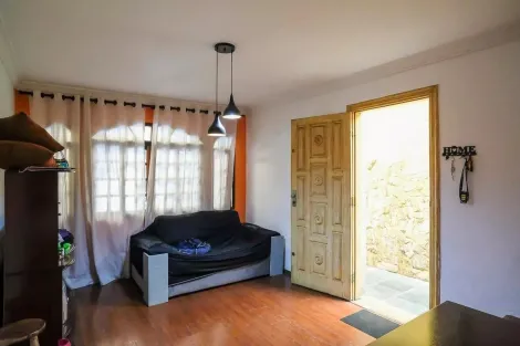 Sobrado com 3 dormit�rios localizado no Bairro Campestre, em Santo Andr�