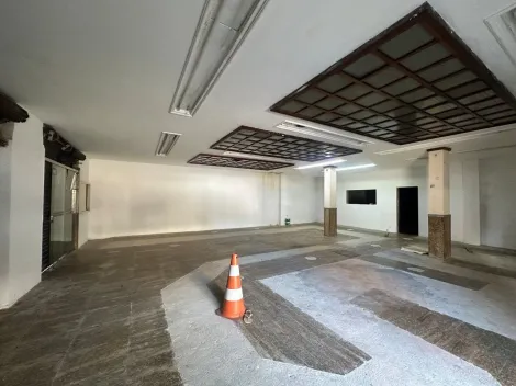 Sal�o Comercial localizada no Bairro Campestre, em Santo Andr�.-