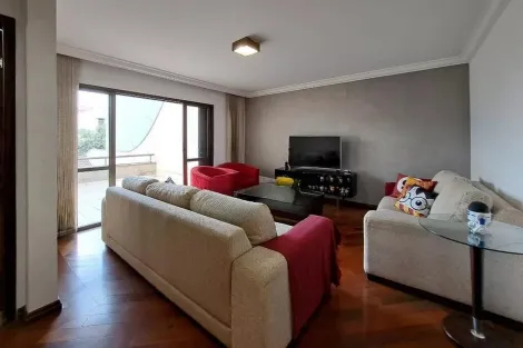 Sobrado com 3 su�tes localizado no Bairro Santa Maria, em Santo Andr�