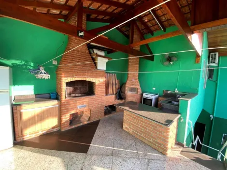 Sobrado com 3 su�tes localizado no Bairro Santa Maria, em S�o Caetano Do Sul.