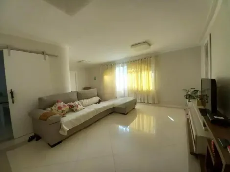 Apartamento com 3 dormit�rios, sendo 1 su�te, no bairro Santo Ant�nio, em S�o Caetano Do Sul.