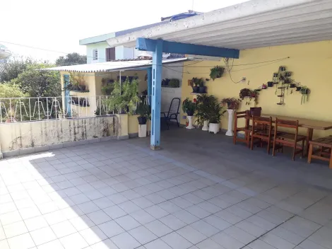 Casa com 2 dormit�rios localizado no Bairro Santa Maria, em S�o Caetano Do Sul