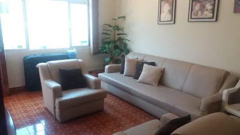 Casa com mais casas localizado no bairro Boa Vista, em S�o Caetano do Sul.