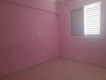 Apartamento com 2 dormit�rios localizado no bairro Ol�mpico, em S�o Caetano Do Sul.