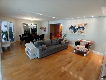 Apartamento com 4 su�tes no bairro Santo Ant�nio, em S�o Caetano do Sul.