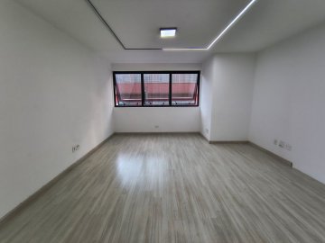Sala Comercial  localizada no bairro Santa Paula, em S�o Caetano do Sul.