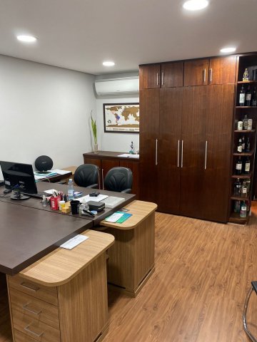 Sala comercial localizada no Bairro Santa Paula, em S�o Caetano Do Sul