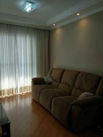 Apartamento com 2 dormit�rios localizado no bairro Parque Erasmo, em Santo Andr�.