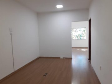 Sala Comercial localizada no Bairro Santa Paula, em S�o Caetano Do Sul.