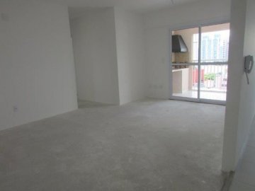 Apartamento com 3 dormit�rios, sendo 1 su�te, no Bairro Centro, em S�o Caetano do Sul.