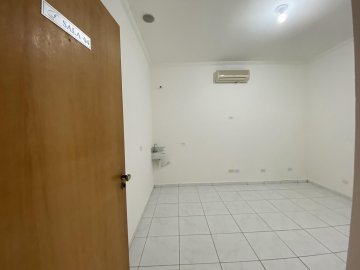 Sala Comercial no bairro Osvaldo Cruz