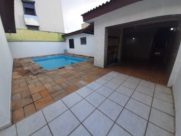 Casa com 3 dormit�rios localizado no bairro Jardim S�o Caetano, em S�o Caetano do Sul