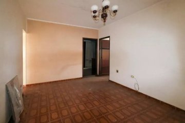 Casa com 2 dormit�rios localizado no Bairro Cer�mica, em S�o Caetano Do Sul.