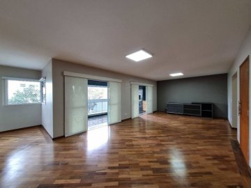 Apartamento com 4 dormit�rios localizado no bairro Santo Ant�nio, em S�o Caetano Do Sul.
