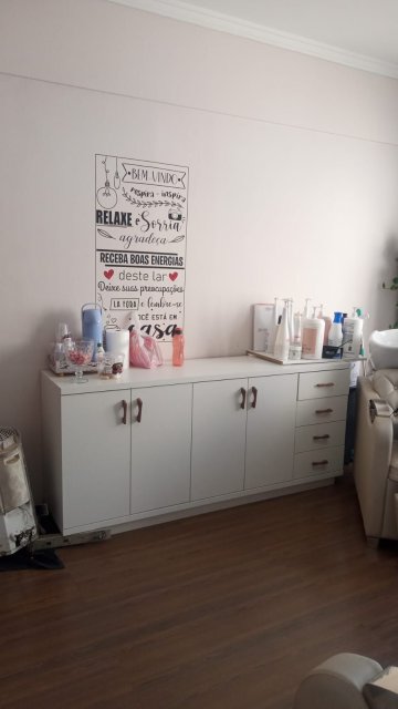 Sala comercial localizada no Bairro Centro, em S�o Caetano Do Sul.