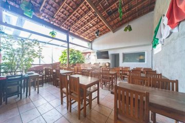 Pr�dio Comercial localizada no Bairro Ol�mpico, em S�o Caetano Do Sul.