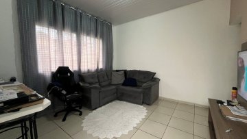 Casa com 2 dormit�rios localizado no Bairro Santo Ant�nio, em S�o Caetano Do Sul.