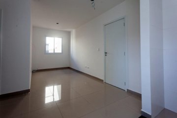 Apartamento Tipo Cobertura com 2 dormit�rios localizado no bairro Ol�mpico, em S�o Caetano Do Sul.