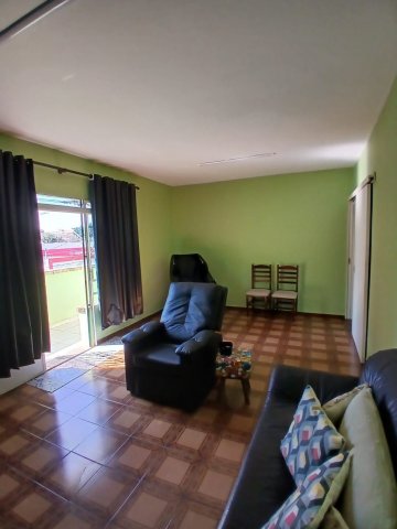 Casa Assobrodada com 2 dormit�rios localizado no Bairro Santa Paula, em S�o Caetano Do Sul.