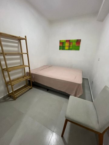 Apartamento Tipo Kitnet com 1 dormit�rio localizado no bairro Osvaldo Cruz, em S�o Caetano Do Sul.