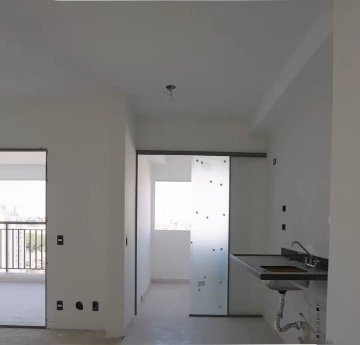 Apartamento com 3 dormit�rios localizado no bairro Vila Ema, em S�o Paulo.