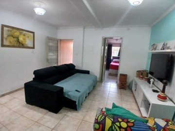 Casa Assobradada com 3 dormit�rios localizado no Bairro Vila Alpina, em S�o Paulo.-