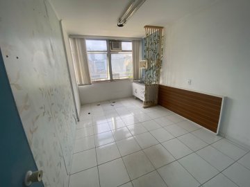 Sala comercial localizada no Bairro Centro, em S�o Caetano Do Sul.