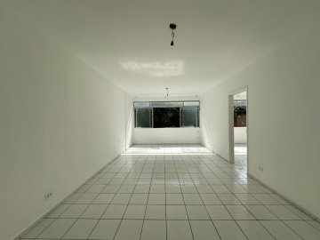 Sala comercial localizada no Bairro Centro, em S�o Caetano Do Sul.