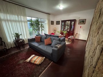 Casa com 3 dormit�rios localizado no Bairro Ol�mpico, em S�o Caetano Do Sul.