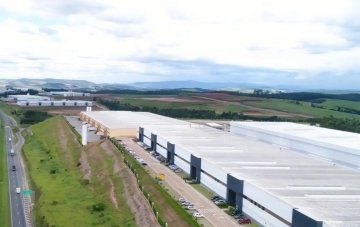 Galp�o Log�stico - Aluga | Condom�nio Ponte Alta - Atibaia / SP