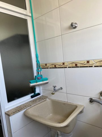 Apartamento com 2 dormit�rios localizado no bairro Rudge Ramos, em S�o Bernardo do Campo.-