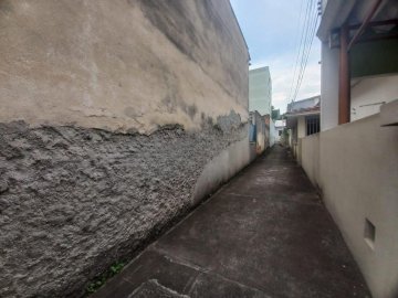 Terreno localizado no Bairro Osvaldo Cruz, em S�o Caetano Do Sul.