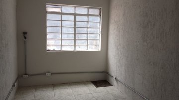 Sala comercial localizada no Bairro Centro, em S�o Caetano Do Sul.