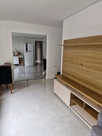 Casas e Sal�o localizados no Bairro Santa Paula, em S�o Caetano Do Sul.