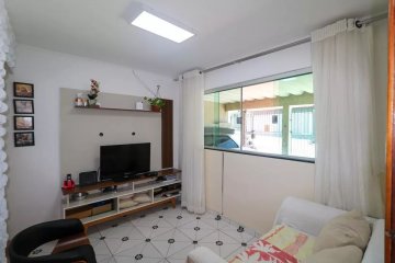 Casa com 3 dormit�rios localizado no Bairro Nova Gerty, em S�o Caetano Do Sul.